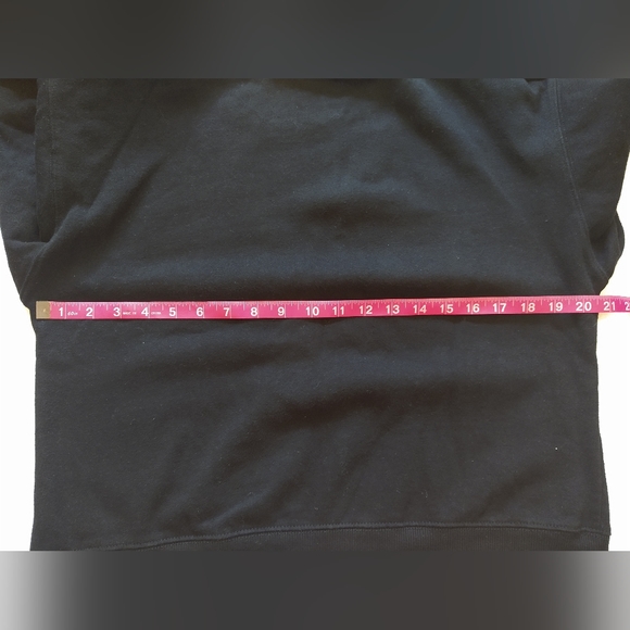 Disney Women's Black Sweatshirt Size S Holiday Mickey Mouse Fleece Pullover - Picture 8 of 10